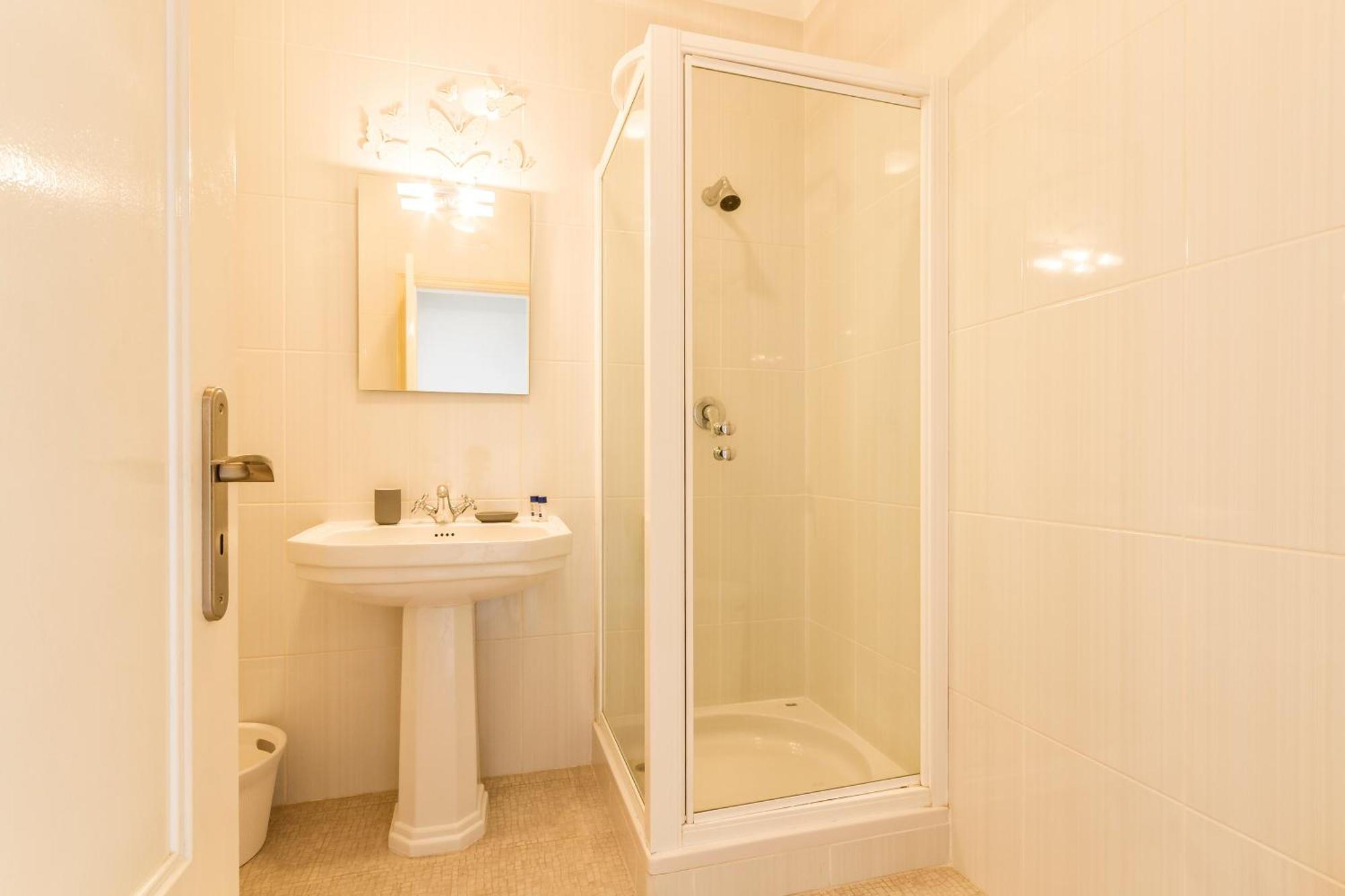 The Hoffy Beach Apartment Лагос Екстериор снимка