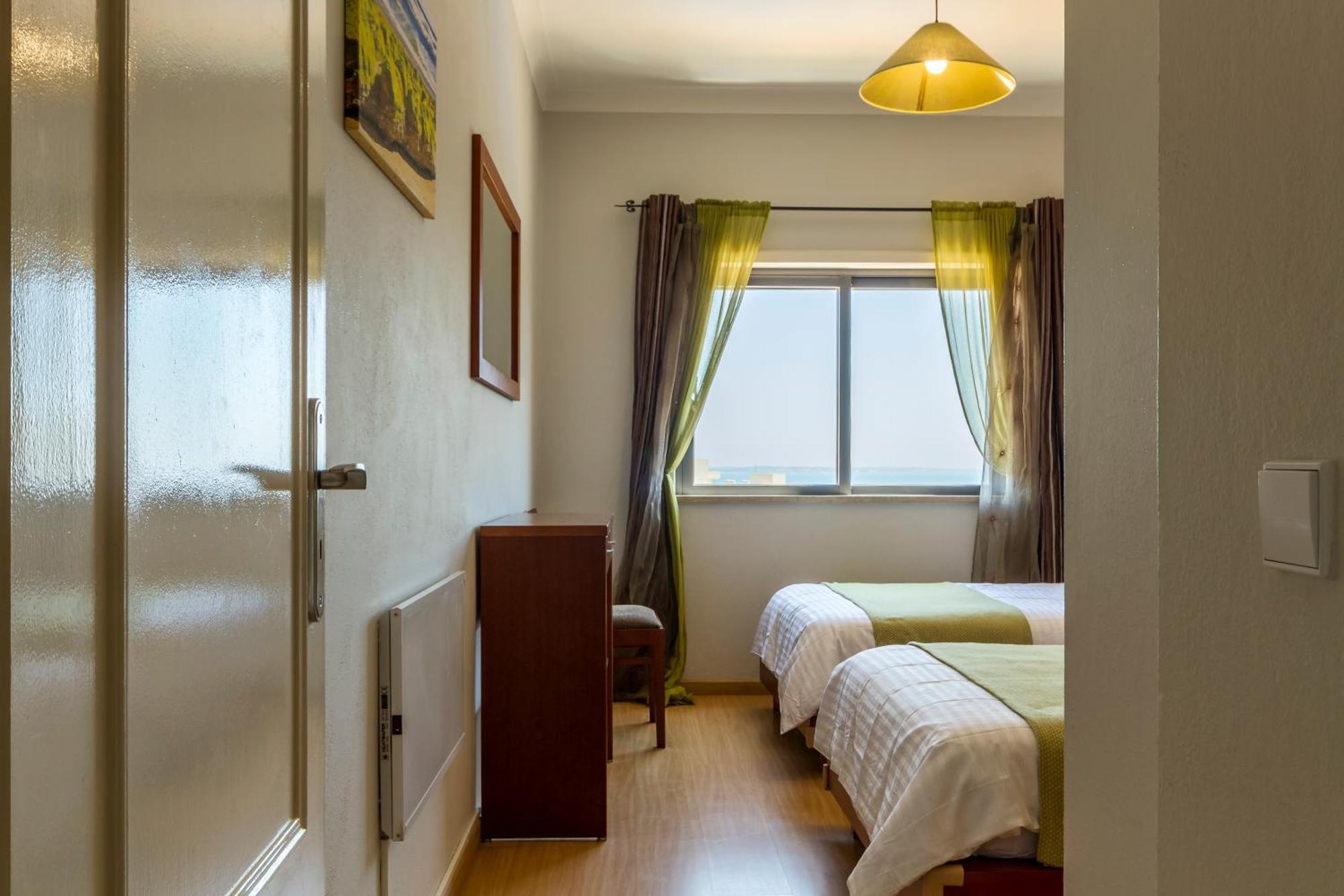 The Hoffy Beach Apartment Лагос Екстериор снимка