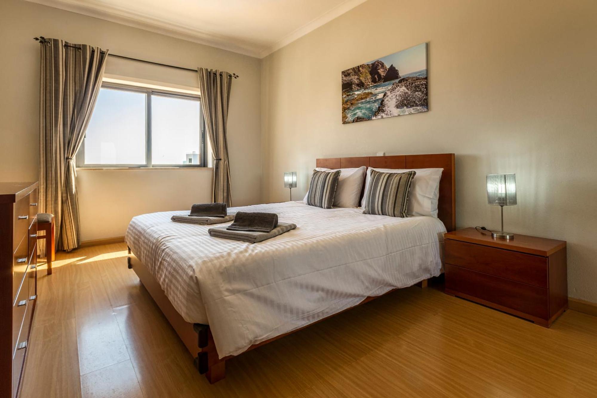 The Hoffy Beach Apartment Лагос Екстериор снимка