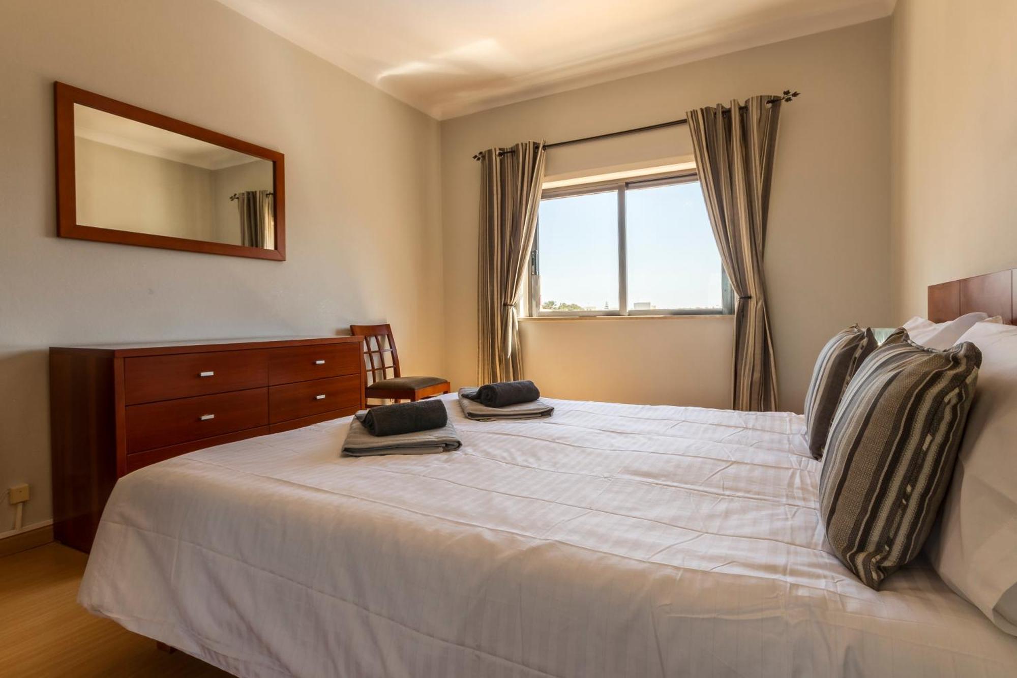 The Hoffy Beach Apartment Лагос Екстериор снимка