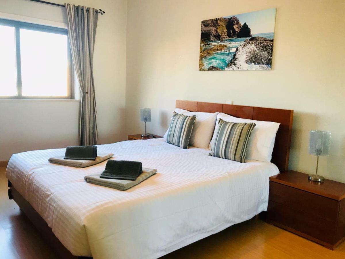 The Hoffy Beach Apartment Лагос Екстериор снимка