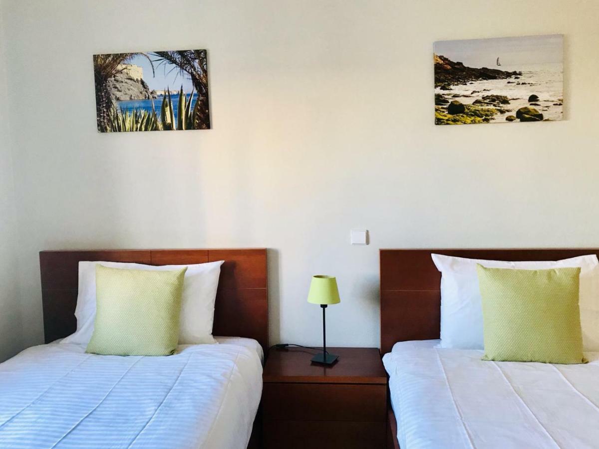 The Hoffy Beach Apartment Лагос Екстериор снимка