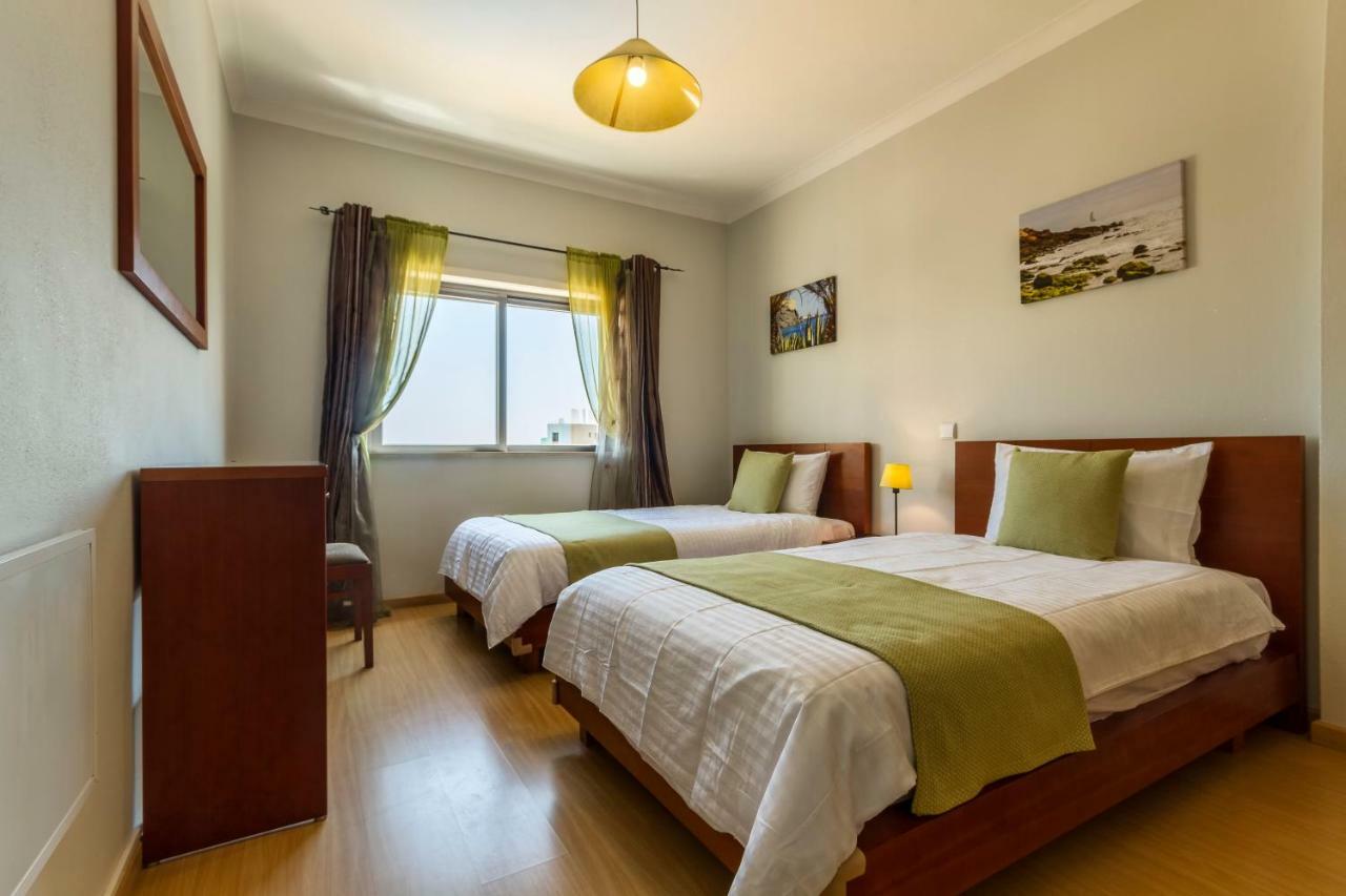 The Hoffy Beach Apartment Лагос Екстериор снимка